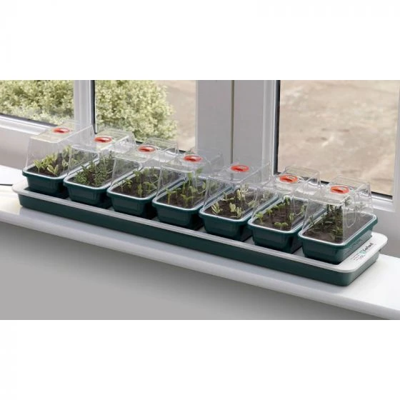 Garland Super 7 Electric Windowsill Propagator 1 Garland Super 7 Electric Windowsill Propagator