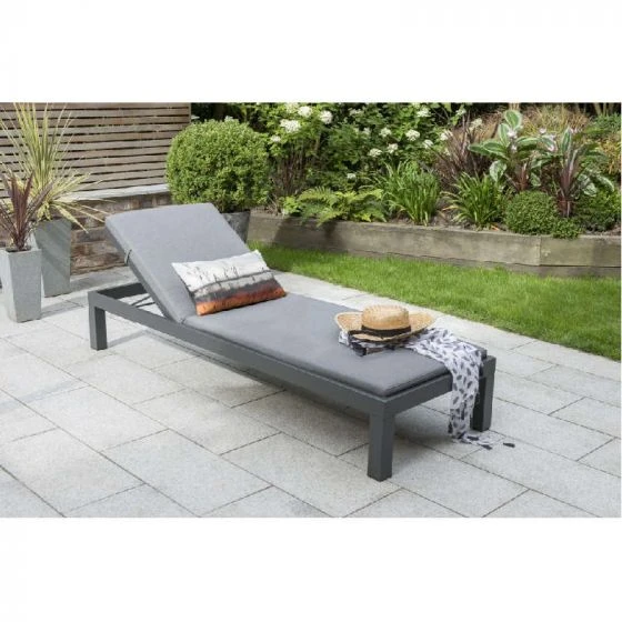Kettler Elba Lounger W Cushion Grey 1 Kettler Elba Lounger W Cushion Grey