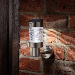 Super Bright Pir Wave Wall Light - 50 Lumens - Smart Solar